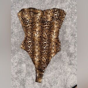 WOMENS STRAPLESS BODYSUIT